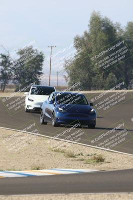 media/Nov-08-2025-Speed Ventures (Sat) [[1c7a6332f5]]/TC B/Session 1 (Turn 3)/